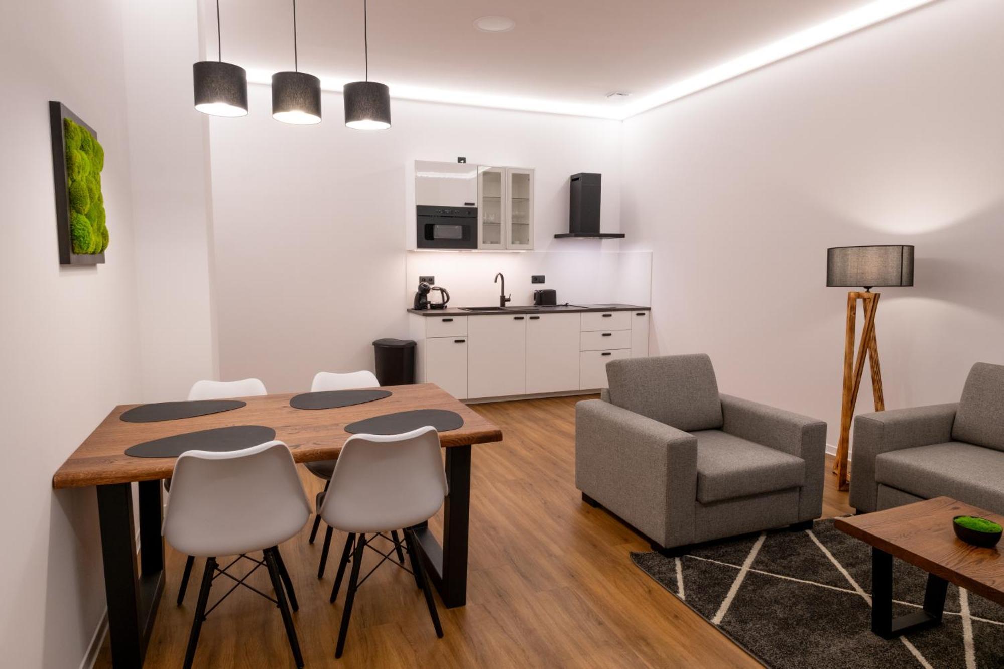 It Centrum Apartments Врхлабі Номер фото